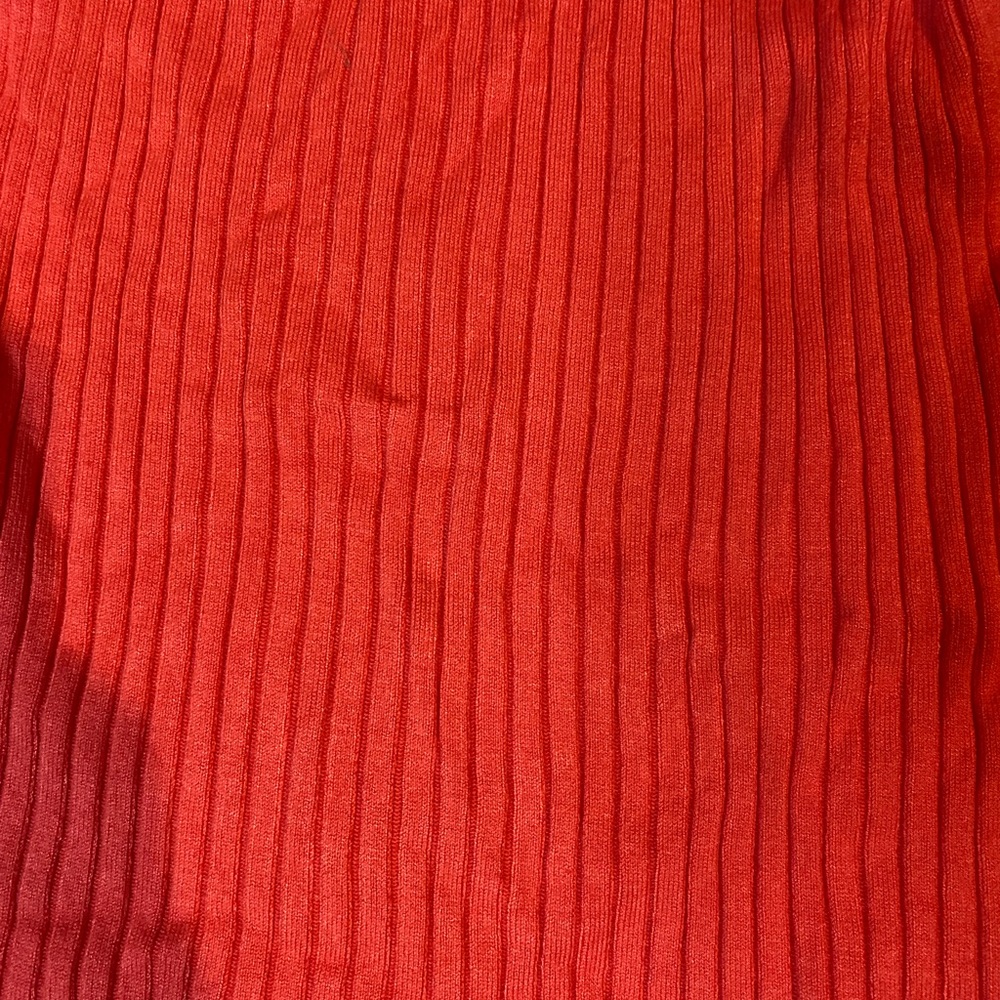 Express Red Ribbed Top NWT - Picture 5 of 5